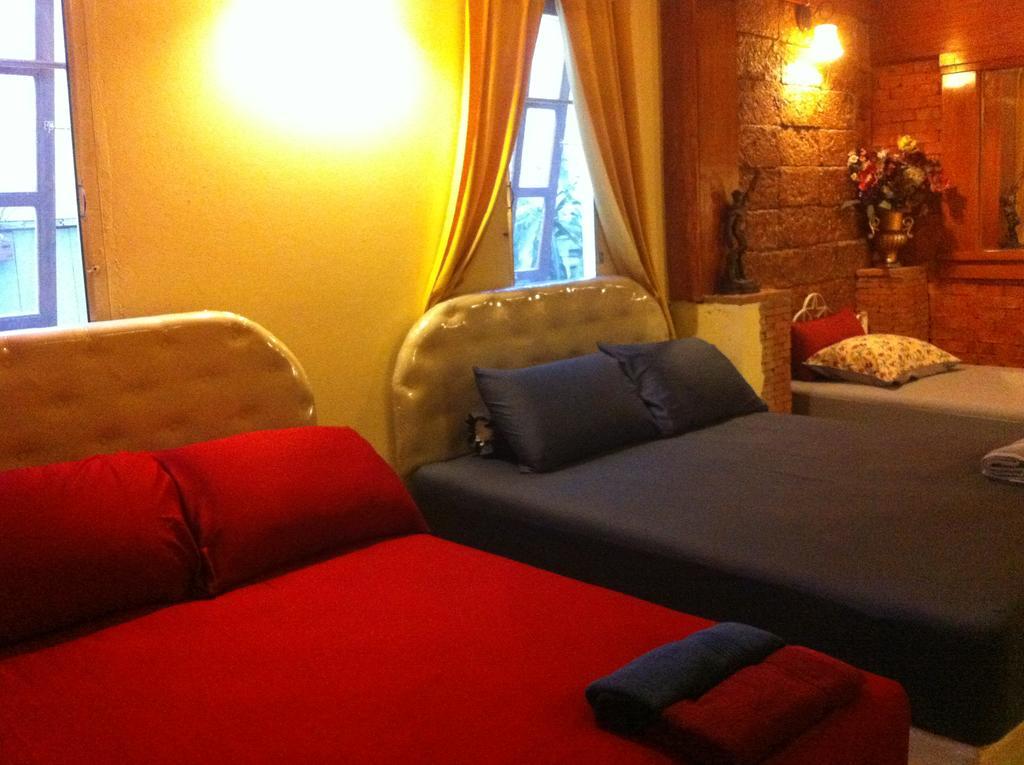 Hotel Café de Baan Raow à Bangkok Extérieur photo