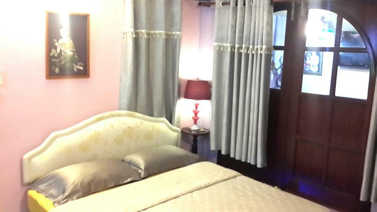 Hotel Café de Baan Raow à Bangkok Extérieur photo